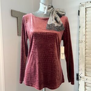 NWT Andrea Jovine scoop neck long sleeve shirt size M velvet maroon printed